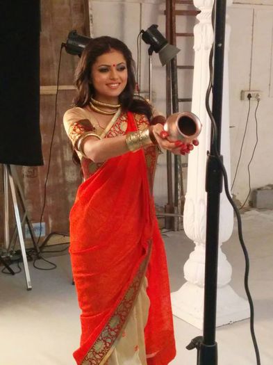 14273_710643635655440_4611019554242541267_n - Drashti Dhami-DD