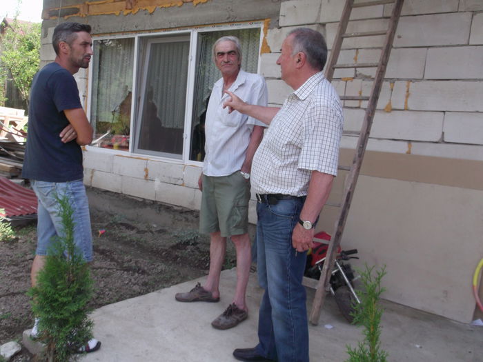 ACOLO TREBUIA UN PARAPET FACUT