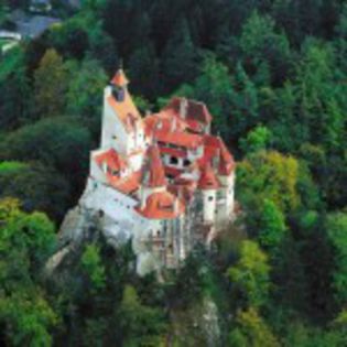 Castelul-Bran-Romania-150x150