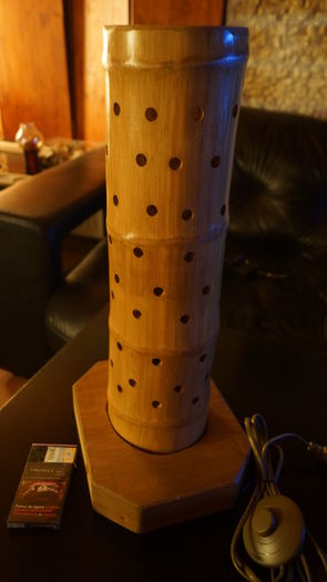 Bambus si lemn masiv
