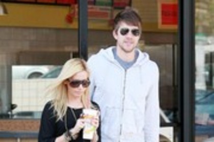 Ashley Tisdale Scott Speer Getting Juice Robek nF8wCJGIgY5s - Ashley Tisdale