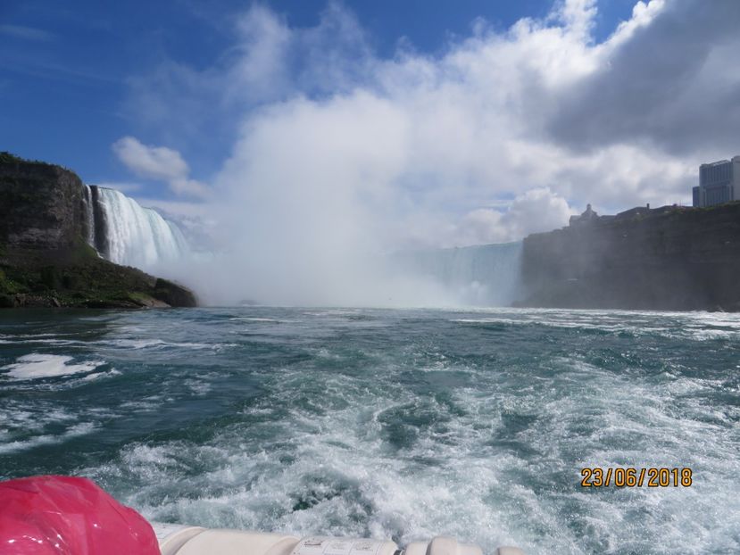  - Canada1_Toronto_ Niagara_ 1000 Islands _Montreal