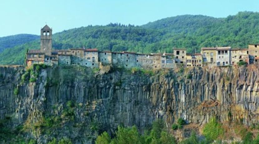 Castellfollit de la Roca - Olot si altele