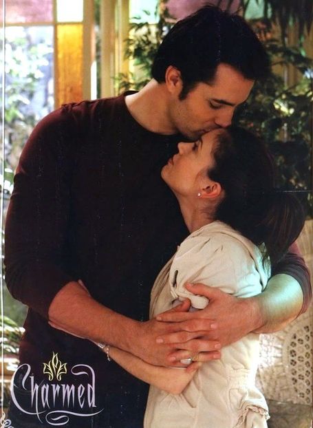 Phoebe and Coop - Charmed