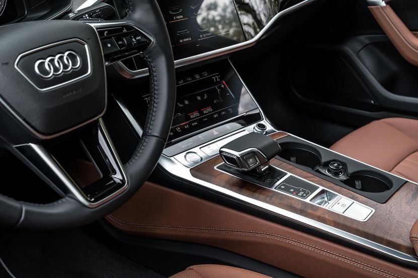 2019-2020-audi-a6-gear-shifter-carbuzz-551166-1600 - Masini 2019-2020 Audi A6