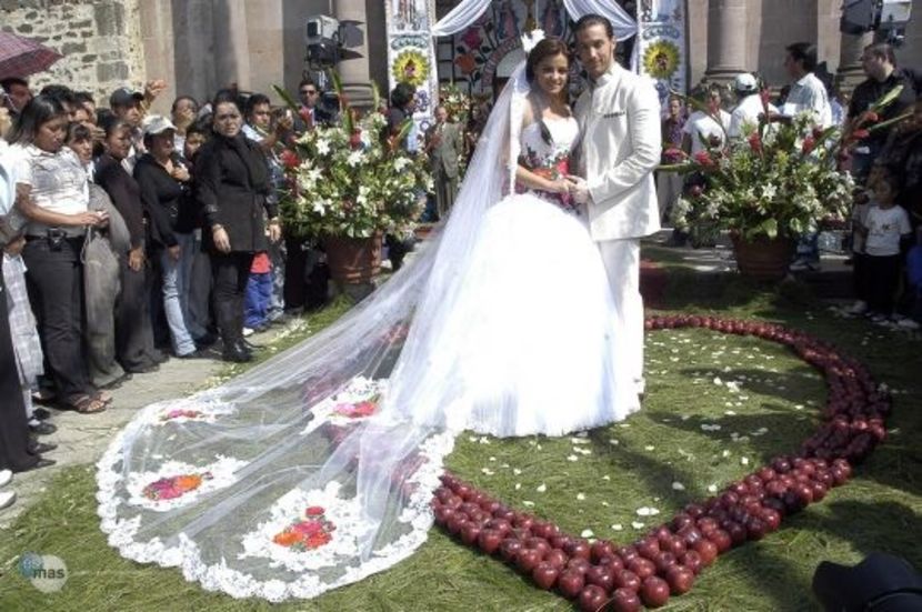 Lucrecia y Julian - Bodas de telenovelas