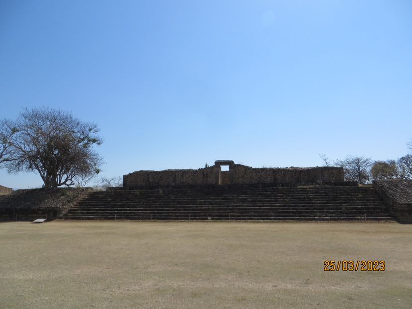  - 4 Monte Alban - Mitla