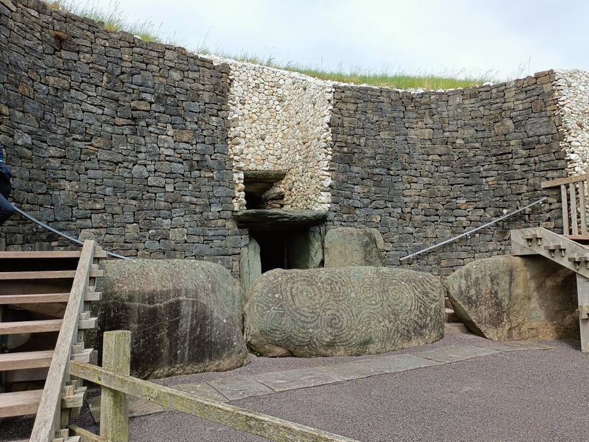 IMG20240729131646 - 5 Newgrange- Belfast