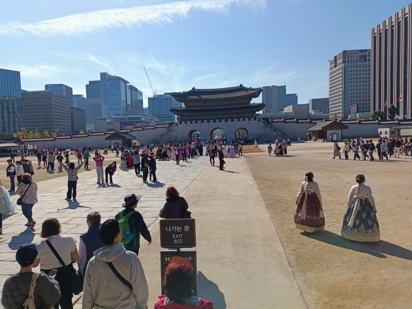 IMG20241025105125 - 3 Palatul Gyeongbokgung