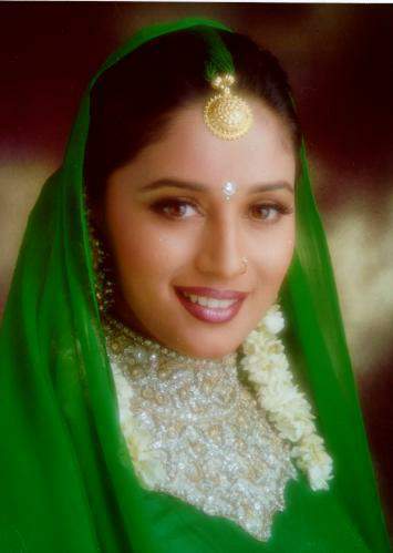 original_Madhuri-Dixit_4808968636c61