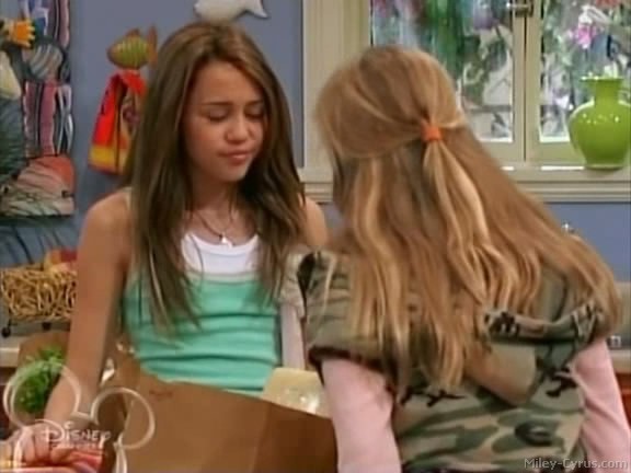 miley-cyrus_dot_com-hannahmontana-ep1caps573