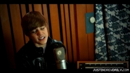 normal_Justin-Bieber-Never-Say-Never-ft-Jaden-Smith%5Bwww_savevid_com%5D_mp4_000020875