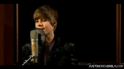 normal_Justin-Bieber-Never-Say-Never-ft-Jaden-Smith%5Bwww_savevid_com%5D_mp4_000074916_-_Copy