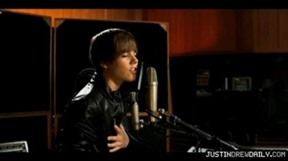 normal_Justin-Bieber-Never-Say-Never-ft-Jaden-Smith%5Bwww_savevid_com%5D_mp4_000080541 - 0_0 Justin Bieber - Never Say Never 0_0