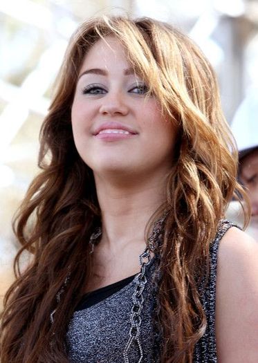 Miley Cyrus (62) - PoZe Miley Cyrus