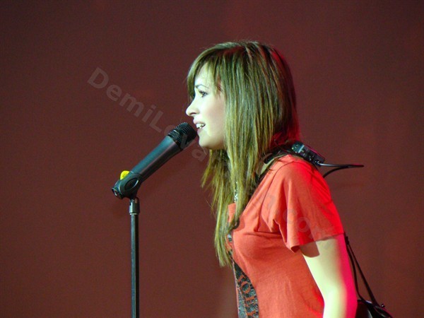 DSC00840 - Demi Lovato on BurninUp Tour