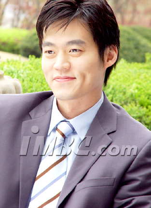 18392368_TOQOQYNCZ - a---lee seo jin---a