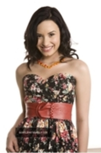 16307947_FHKWULBYV - demi lovato