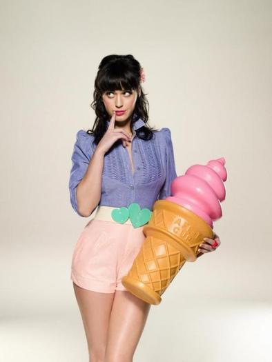 Katy_Perry_1223851258_0