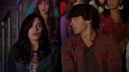 Camp-Rock-2-screencaps-demi-lovato-15300962-399-225 - Camp Rock 2 screencaps