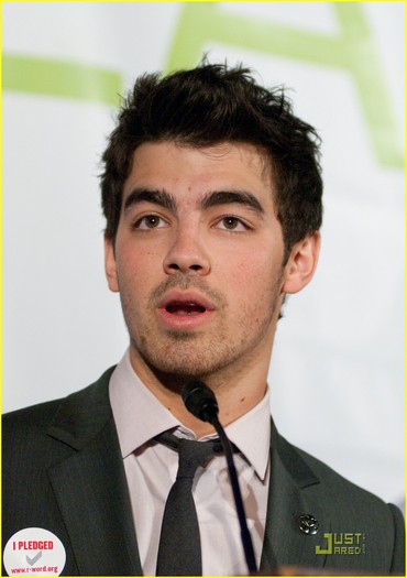 joe-jonas-best-buddy-03