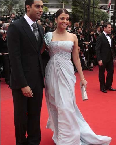 aishwarya-rai-abhishek-bachchan-at-cannes