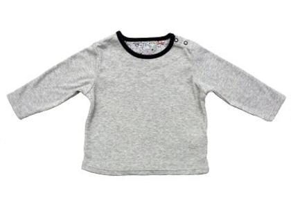 PLain Grey Shirt - 13 lei; *Marks & Spencer* plain long sleeve grey T Shirt with Navy blue piping around collar and animal prin
