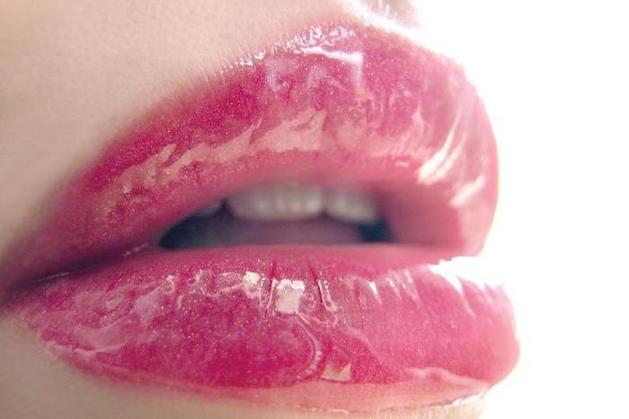 Glossy - Lips