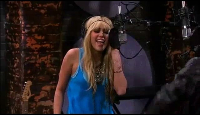  - x Hannah Montana ft Iyaz - Gonna Get This - Screen captures 2010