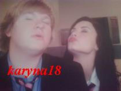 12467937_JDRWHGJEE - Poze rare Demi