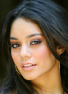 vanessa-hudgens-idol