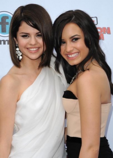 Demi and Selena (13) - Demi and Selena