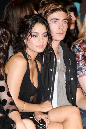 Vanessa & Zac (41) - Vanessa and Zac