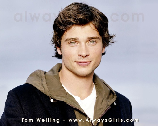 Tom Welling (28)