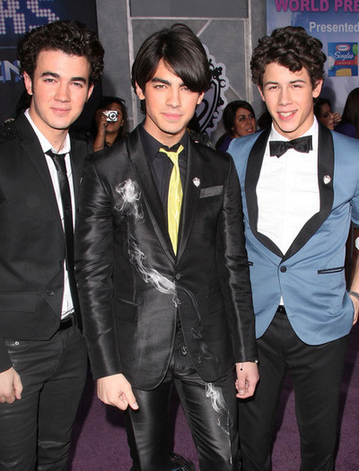 Jonas Brothers (73) - Jonas Brothers