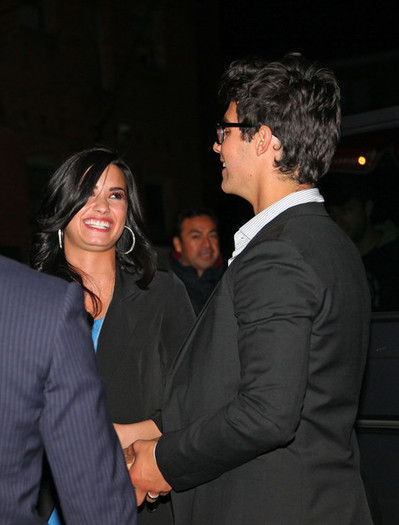 Joe+Demi+double+date+Nick+Nicole+nDnmXivbqael