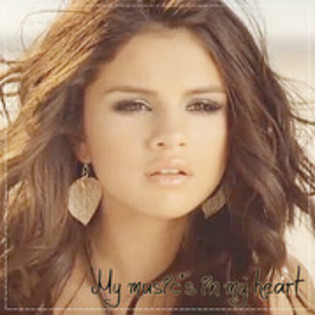 0084315075 - poze Selena Gomez