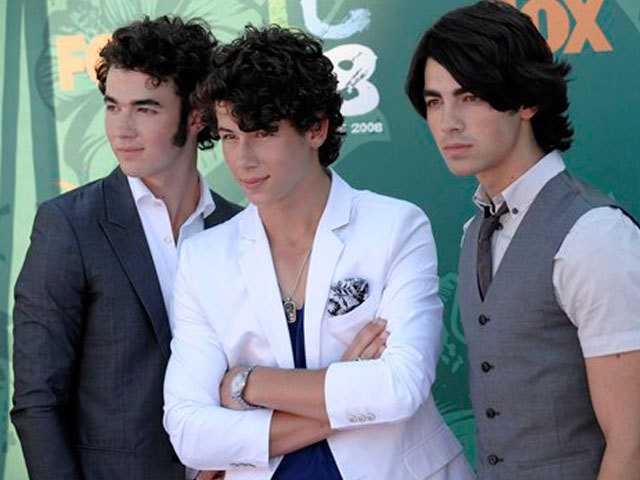 Jonas Brothers (5) - Jonas Brothers