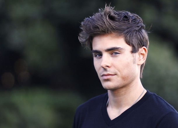 Zac Efron (45) - Zac Efron