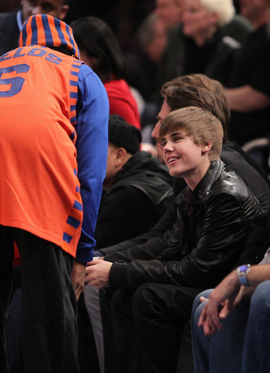 Justin+Bieber+Dallas+Mavericks+v+New+York+6k37KhAk3Ril