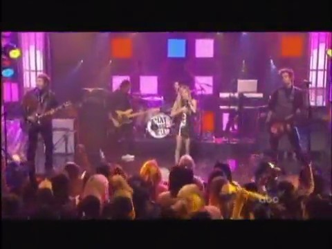 bscap0447 - Avril Lavigne live What the hell at Dick Clarks New Year