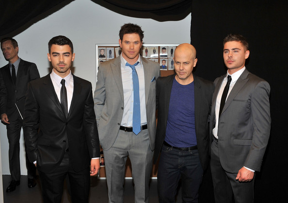 Joe+Jonas+Calvin+Klein+Men+Collection+Backstage+nAFAuDpbcHol