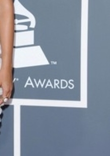 Rihanna+53rd+Annual+GRAMMY+Awards+0xVy7EafVd6l_006