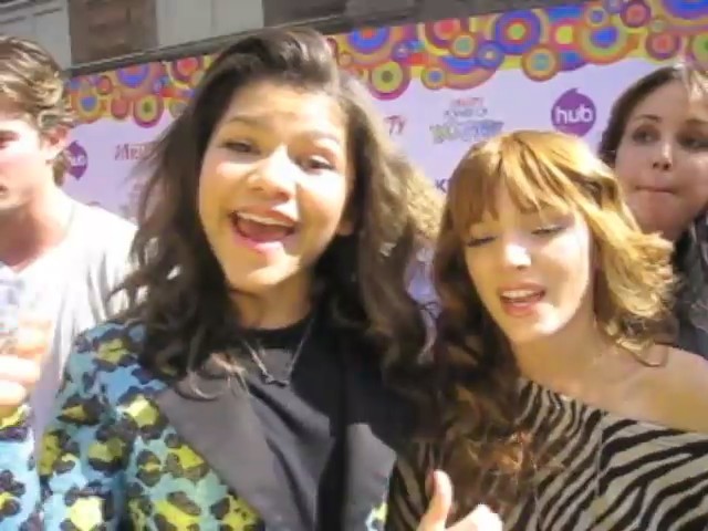 bscap0030 - 0 Bella Thorne and Zendaya Coleman talk Justin Bieber 0