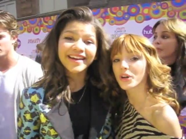 bscap0033 - 0 Bella Thorne and Zendaya Coleman talk Justin Bieber 0