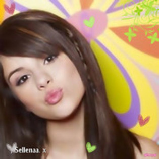 28998651_MUEBZFNIA - selena gomez