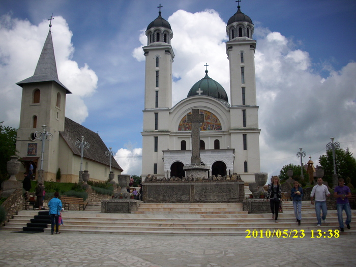 Biserica din Ghelari