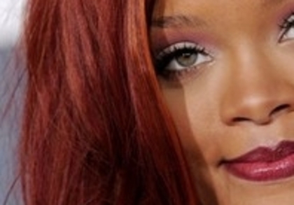 Rihanna+53rd+Annual+GRAMMY+Awards+t9wFj8CU908l_005
