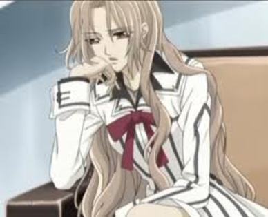 imagesCAG1J9EI - Vampire Knight