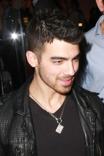 Joe+Jonas+Celebs+at+Katsuya+xyfzxzLJXpgl